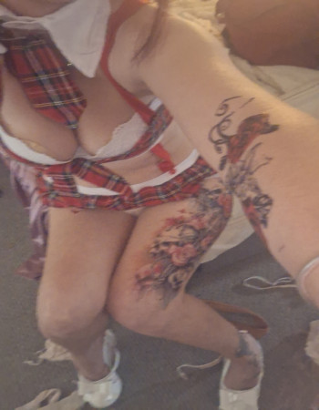 View Female Escorts TJ Porter - Brunette Beauty in Mandurah 27 year Average Falcon Female 5.7 ft (174cm)